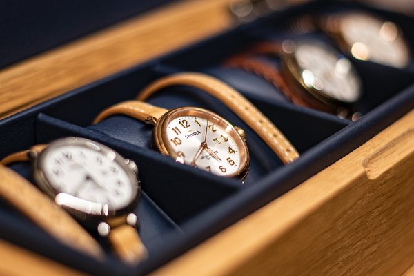 Les montres tendance : Guide des modèles incontournables pour femmes et connectées